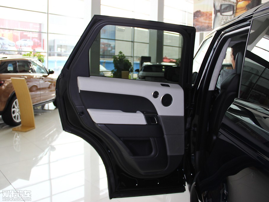 2014\ 3.0 V6 SC hЄ