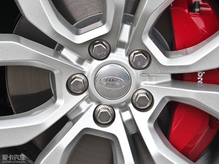 2014\(yn)(dng) 5.0 V8 SC hЄ(chung) Dynamic