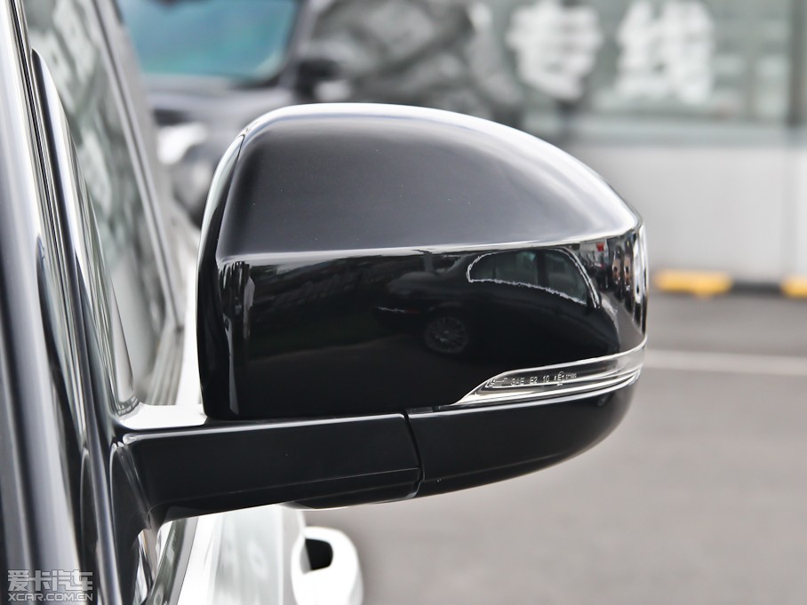 2014\(yn)(dng) 5.0 V8 SC hЄ(chung) Dynamic