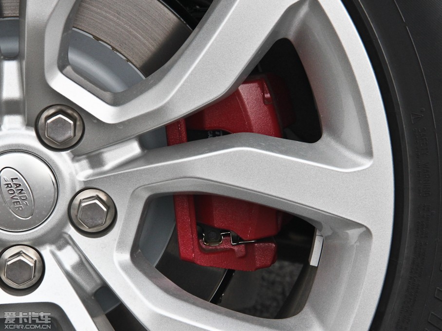 2014\(yn)(dng) 5.0 V8 SC hЄ(chung) Dynamic