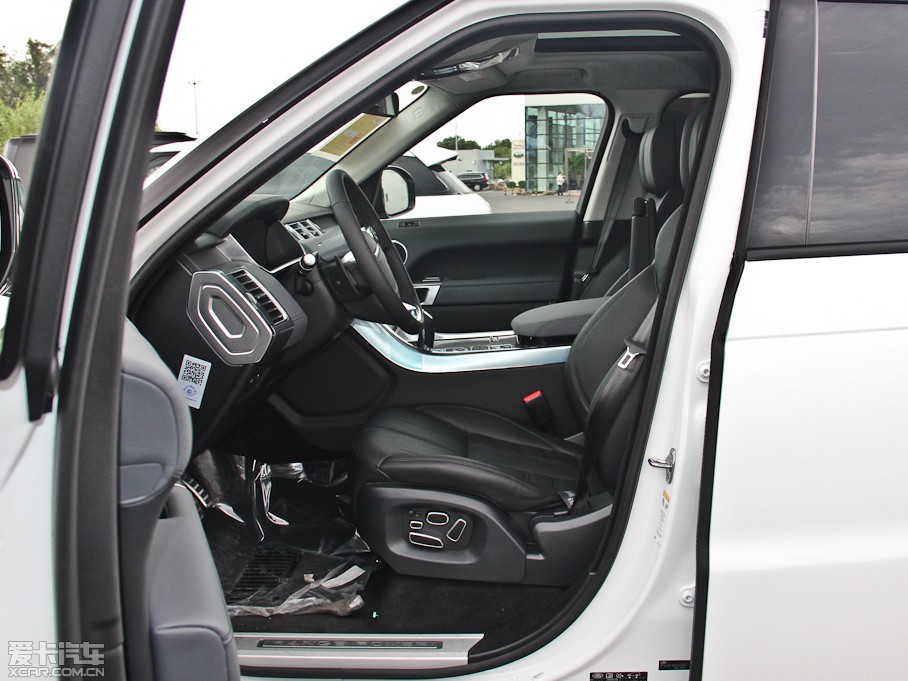 2014\(yn)(dng) 5.0 V8 SC hЄ(chung) Dynamic