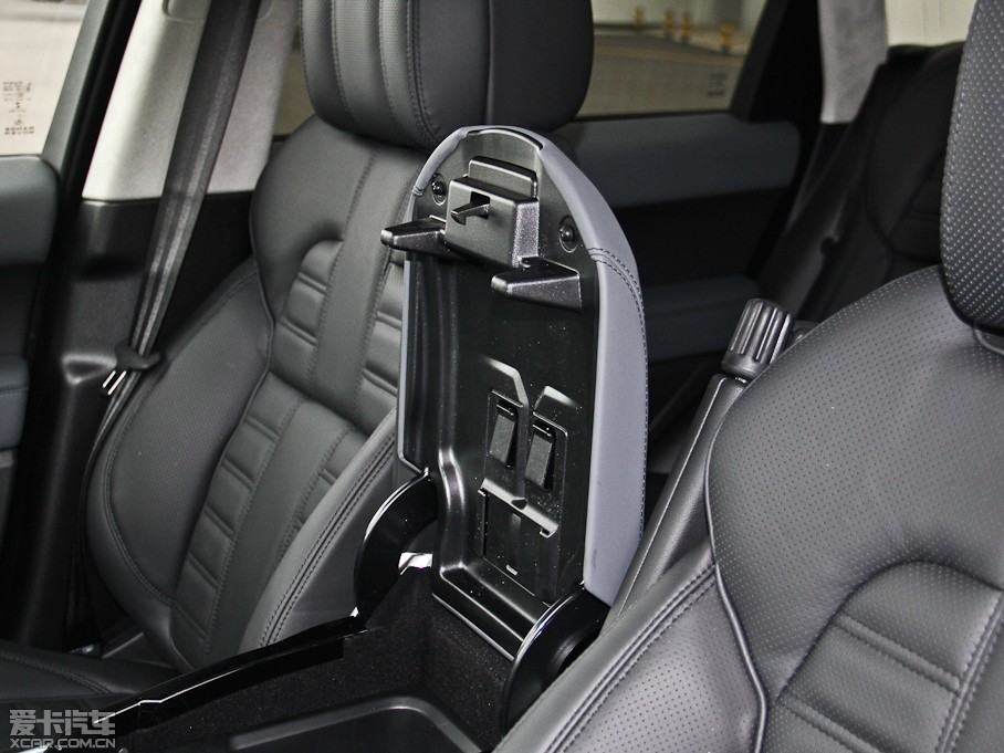 2014\(yn) 5.0 V8 SC hЄ(chung) Dynamic