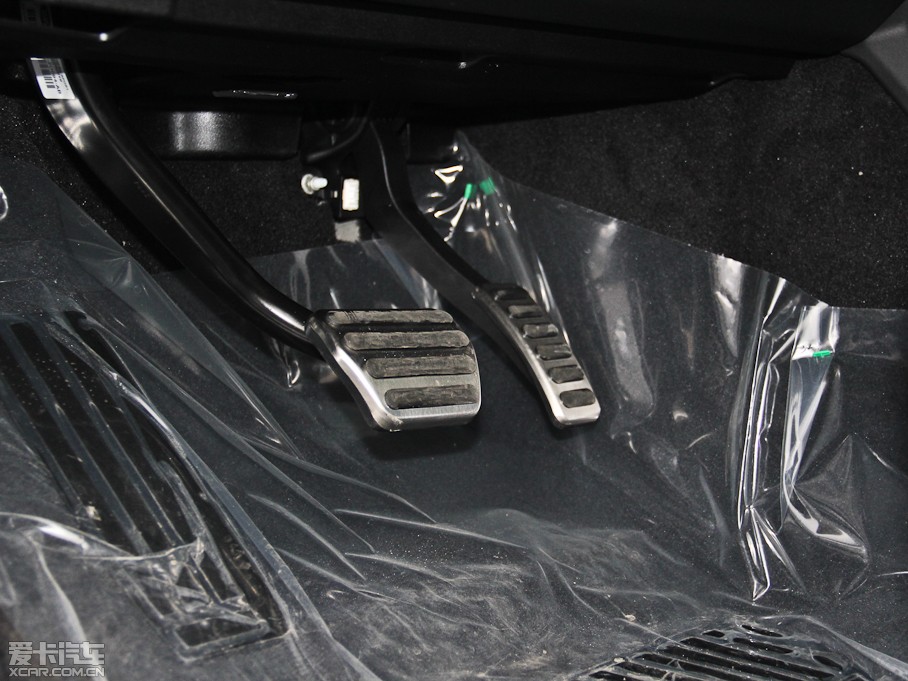 2014\(yn)(dng) 5.0 V8 SC hЄ(chung) Dynamic