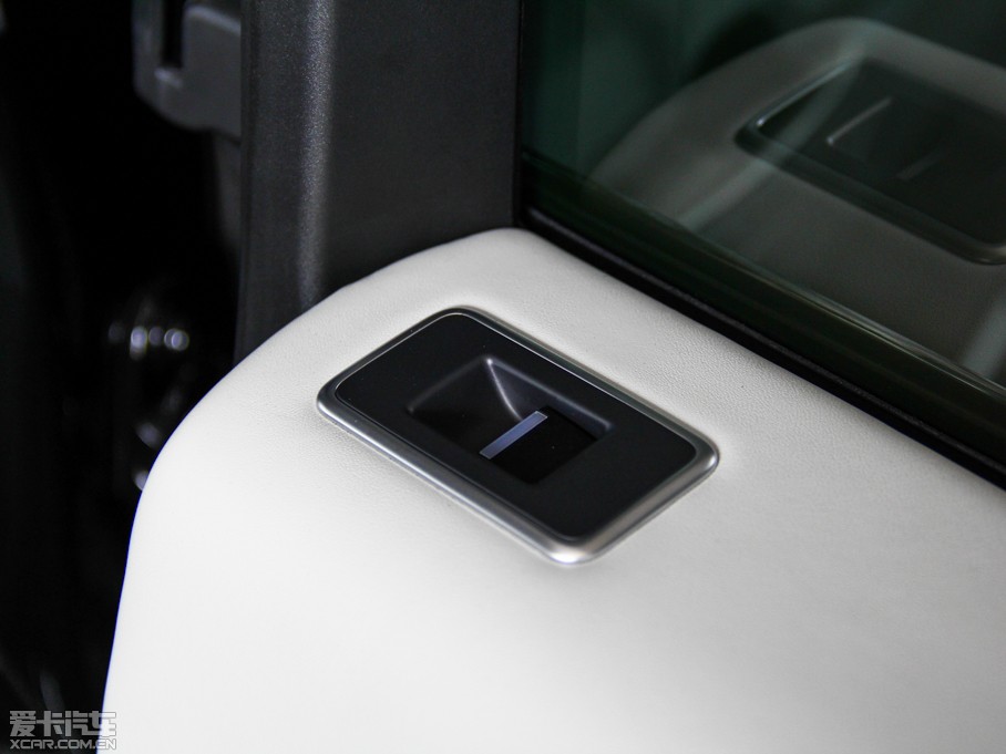 2014 3.0 TDV6 Vogue SE