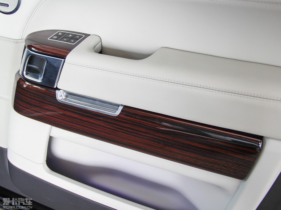 2014 3.0 TDV6 Vogue SE