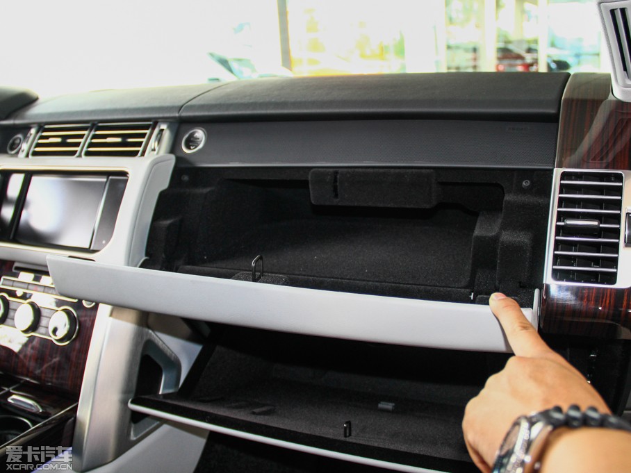 2014 3.0 TDV6 Vogue SE