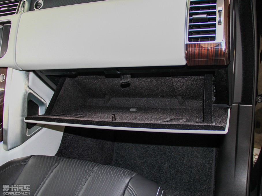 2014 3.0 TDV6 Vogue SE