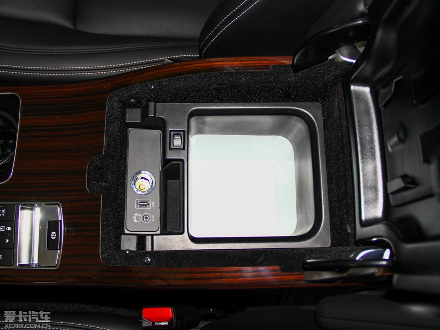 2014 3.0 TDV6 Vogue SE