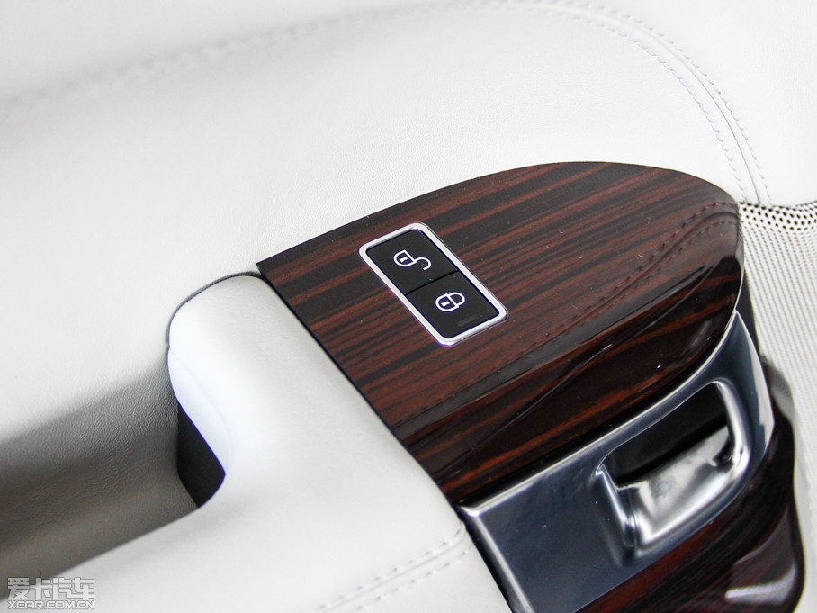 2014 3.0 TDV6 Vogue SE