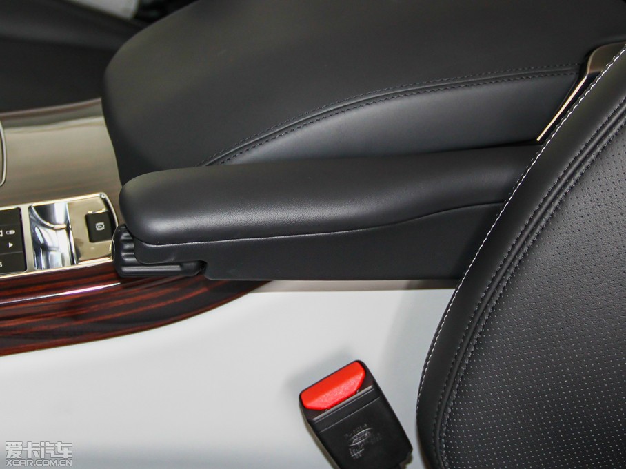 2014 3.0 TDV6 Vogue SE