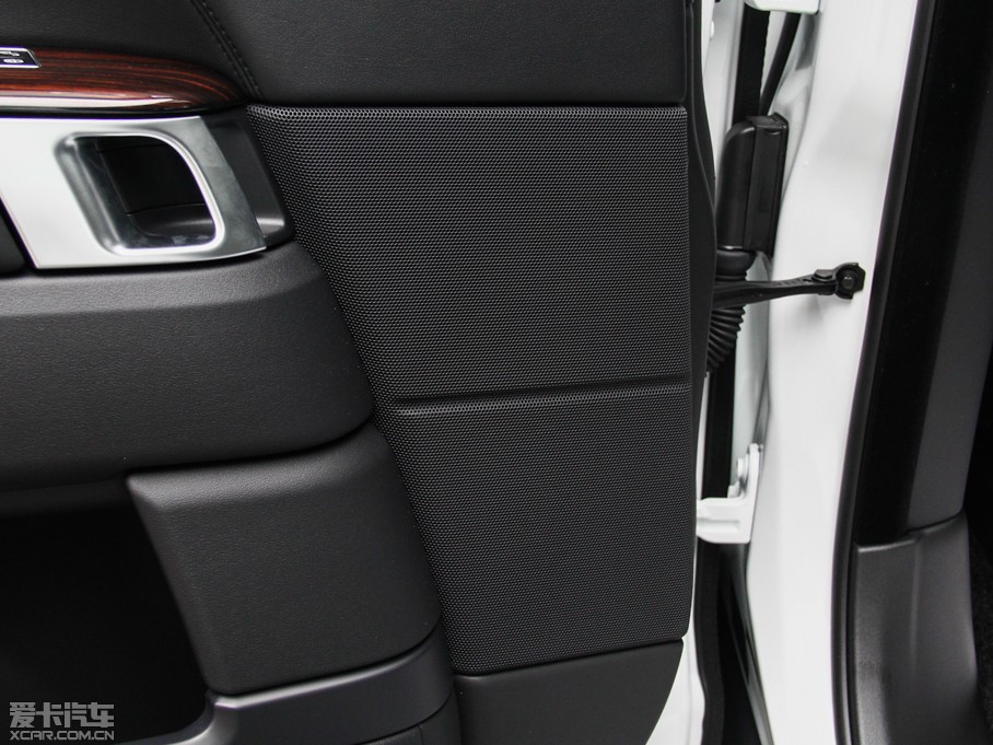 2014 Ŀ 3.0 V6 SC Vogue