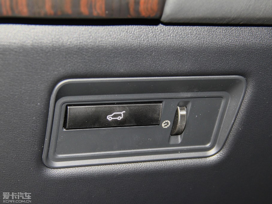 2014 Ŀ 3.0 V6 SC Vogue