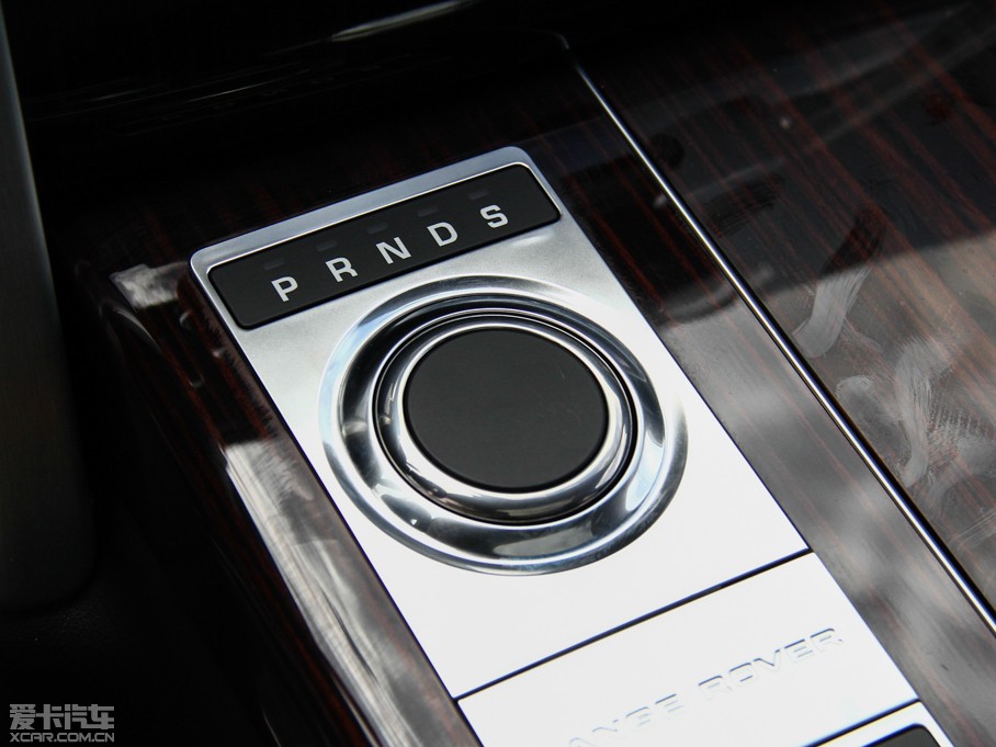 2014 Ŀ 3.0 V6 SC Vogue