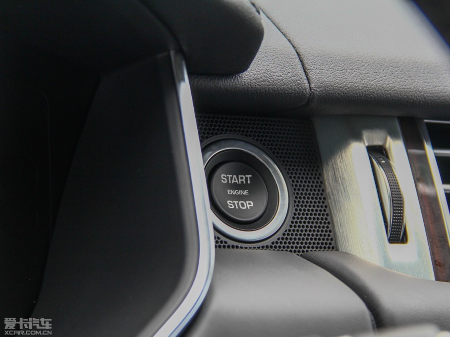 2014 Ŀ 3.0 V6 SC Vogue