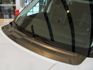 2014款3.0 V6 SC Vogue SE 雨刷