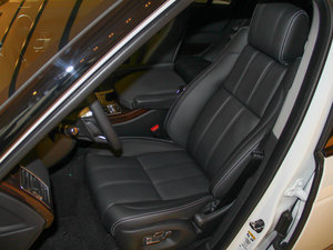 2014款3.0 V6 SC Vogue SE 主驾驶座椅