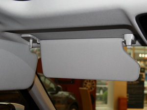 2014款3.0 V6 SC Vogue SE 空间座椅
