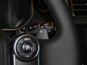 20143.0 V6 SC Vogue SE п؅^