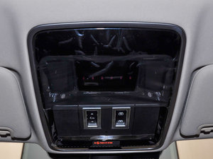 2014款3.0L V6 SC Vogue Se 创世加长版 空间座椅