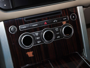 2014款3.0L V6 SC Vogue Se 创世加长版 中控区