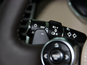 20143.0 V6 SC Vogue п؅^