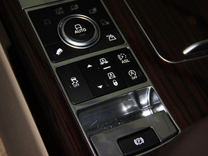 2014款3.0 V6 SC Vogue 中控区