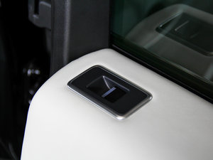 20143.0 TDV6 Vogue SE п؅^