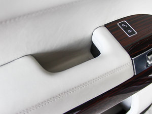 20143.0 TDV6 Vogue SE g