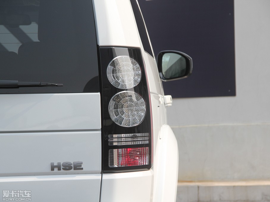 2014lF Ĵ 3.0 V6 SC SE