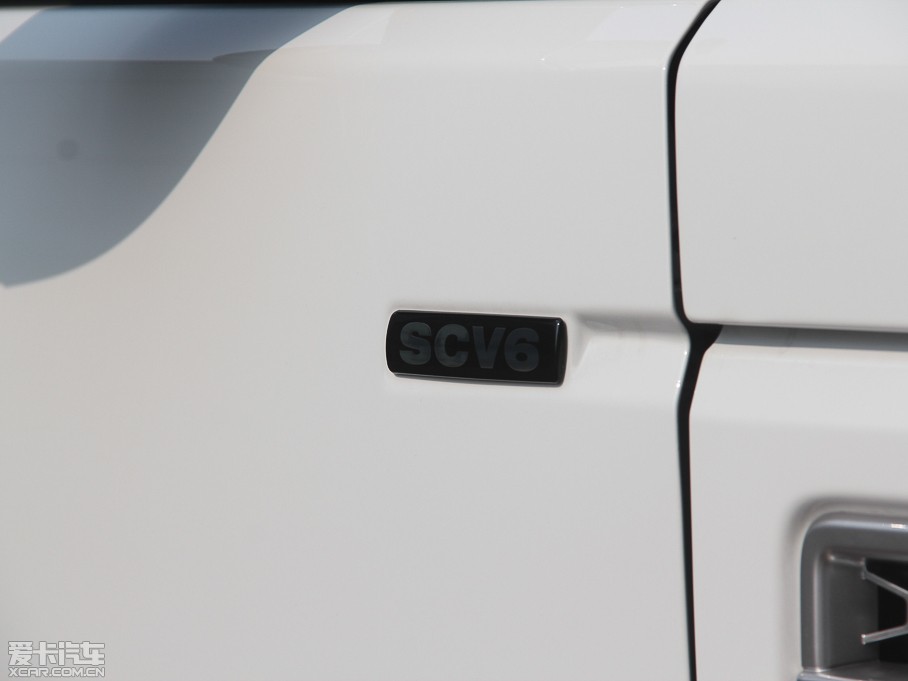 2014lF Ĵ 3.0 V6 SC SE