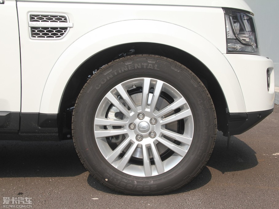 2014lF Ĵ 3.0 V6 SC SE