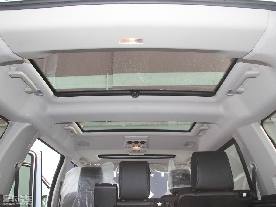 2014lF Ĵ 3.0 V6 SC SE