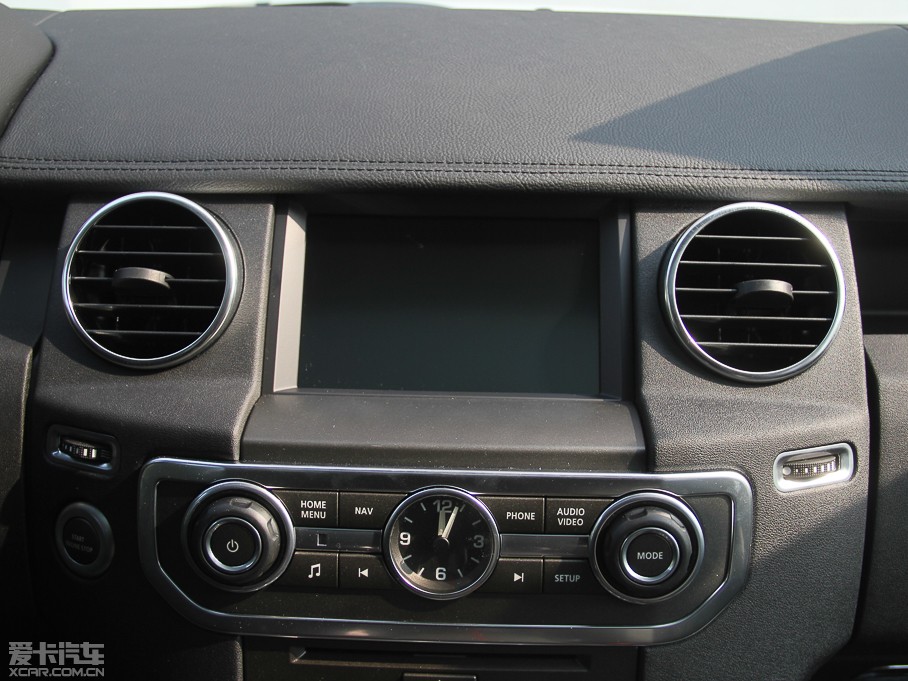 2014lF Ĵ 3.0 V6 SC SE