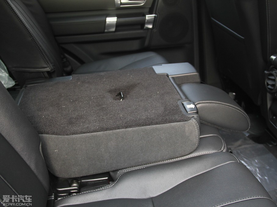 2014lF Ĵ 3.0 V6 SC SE