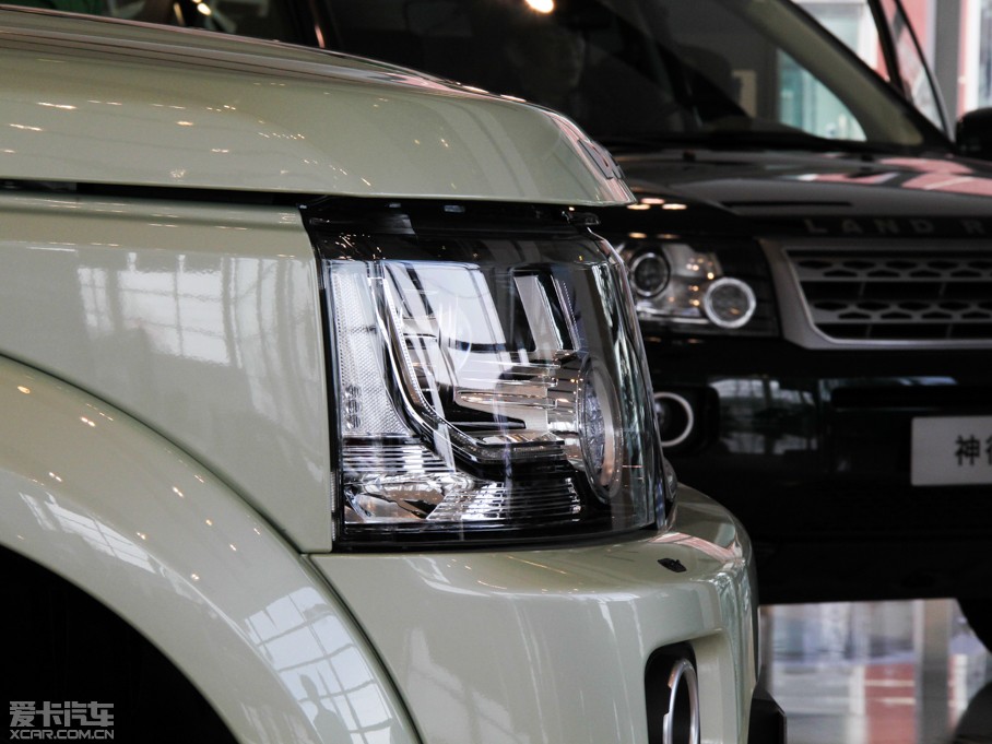 2014lF Ĵ 3.0 V6 SC HSE Luxury