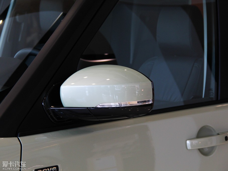 2014lF Ĵ 3.0 V6 SC HSE Luxury