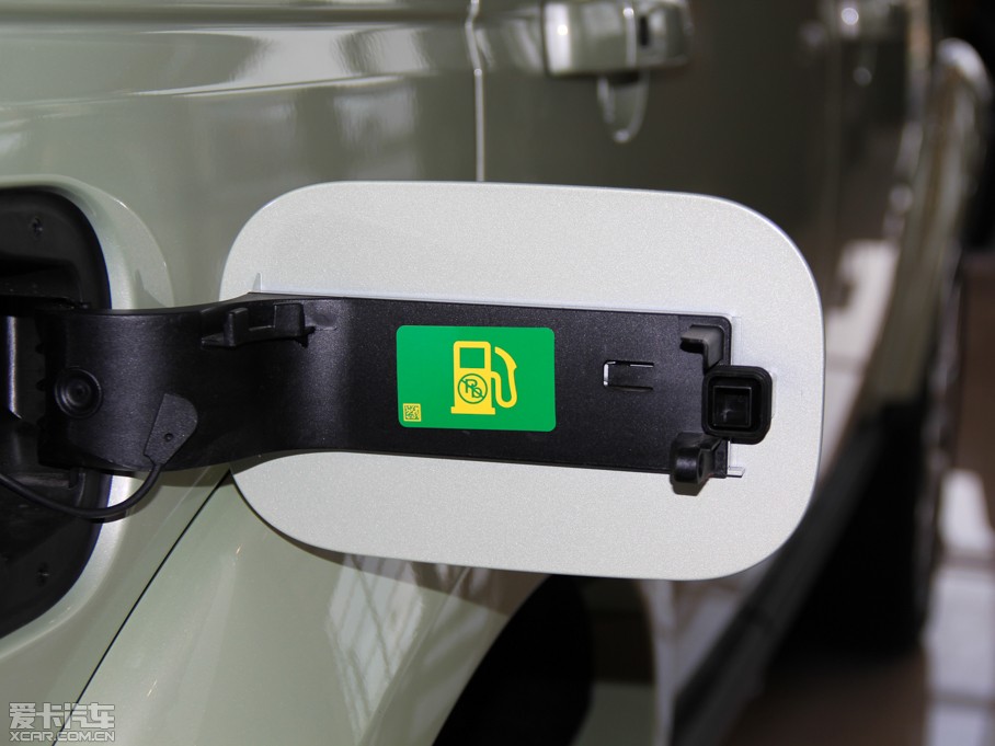 2014lF Ĵ 3.0 V6 SC HSE Luxury