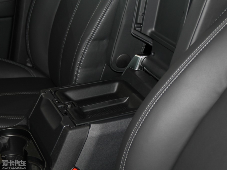 2014lF Ĵ 3.0 V6 SC HSE Luxury