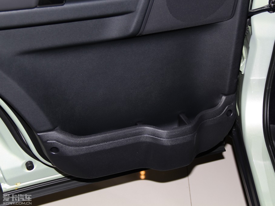 2014lF Ĵ 3.0 V6 SC HSE Luxury