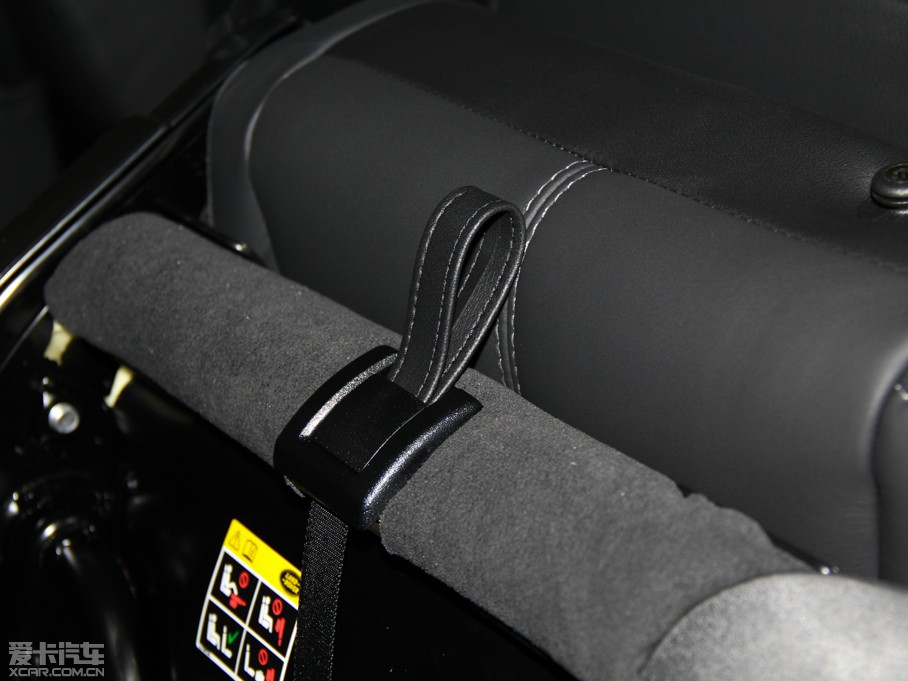 2014lF Ĵ 3.0 V6 SC HSE Luxury