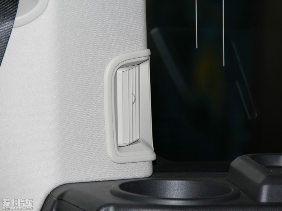 2014lF Ĵ 3.0 V6 SC HSE Luxury