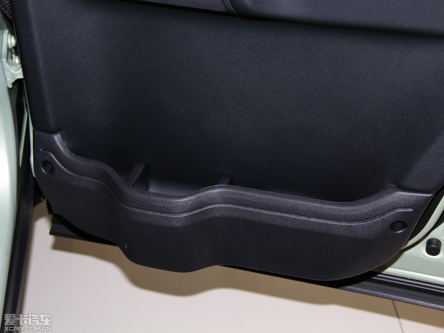 2014lF Ĵ 3.0 V6 SC HSE Luxury