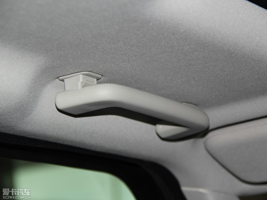 2014lF Ĵ 3.0 V6 SC HSE Luxury