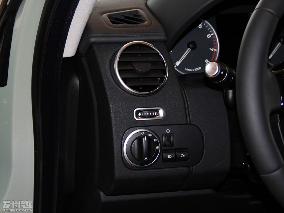 2014l(f)F(xin) Ĵ 3.0 V6 SC HSE Luxury