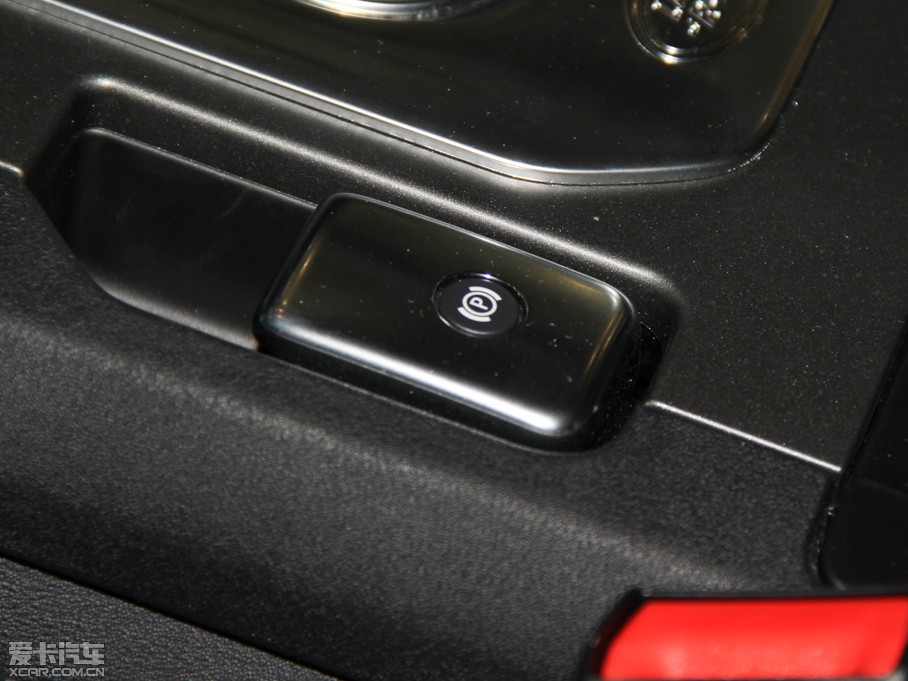 2014lF Ĵ 3.0 V6 SC HSE Luxury