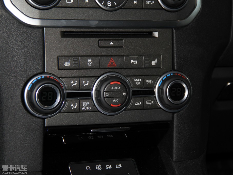 2014lF Ĵ 3.0 V6 SC HSE Luxury