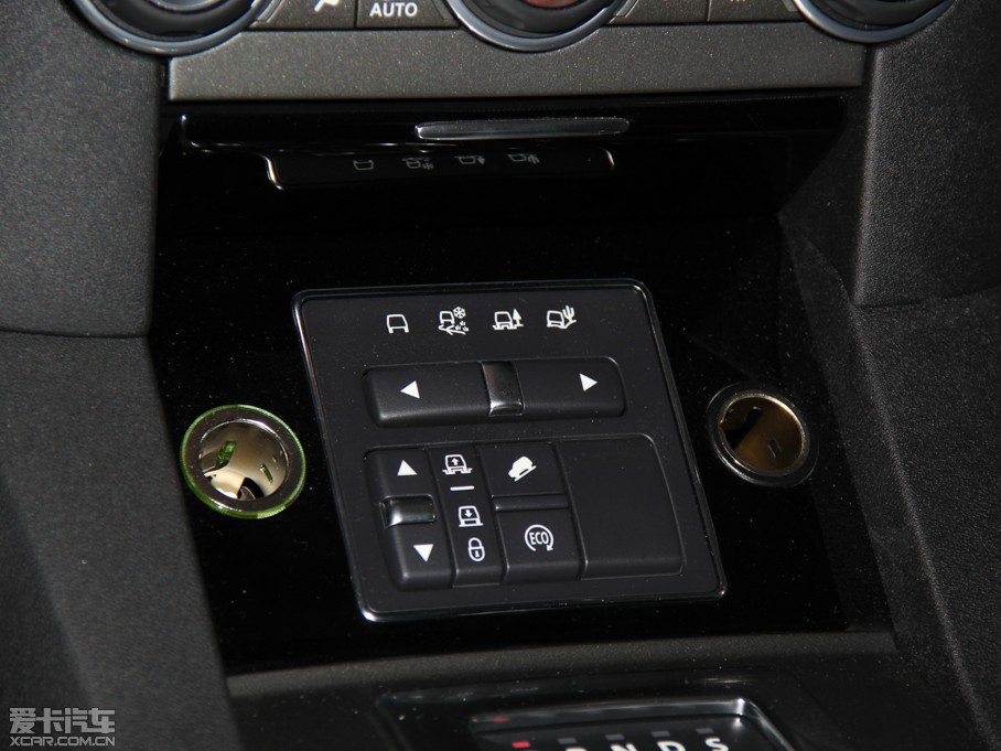 2014lF Ĵ 3.0 V6 SC HSE Luxury