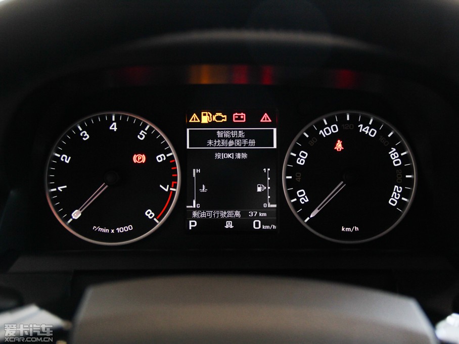 2014l(f)F Ĵ 3.0 V6 SC HSE Luxury