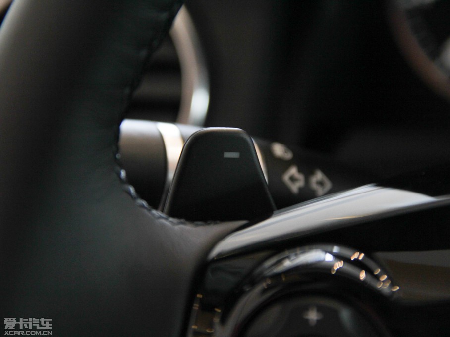 2014lF Ĵ 3.0 V6 SC HSE Luxury