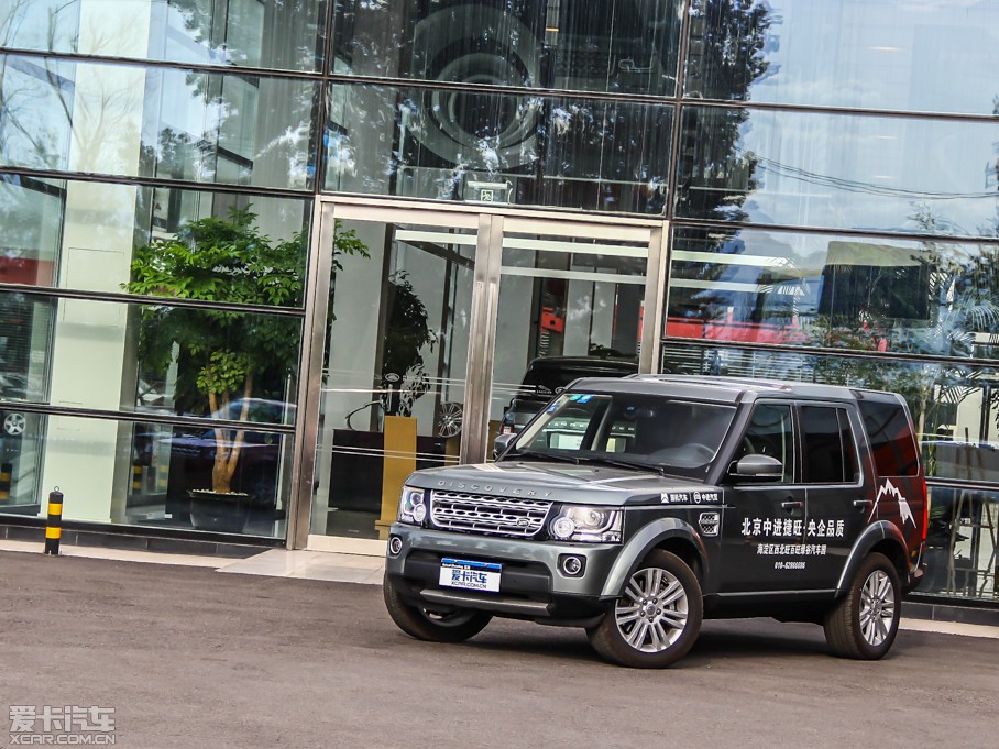 2014lF Ĵ 3.0 V6 SC HSE